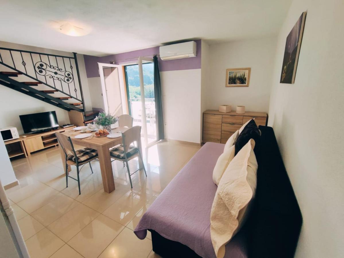 Apartmani Nada Mustapic Brela Εξωτερικό φωτογραφία